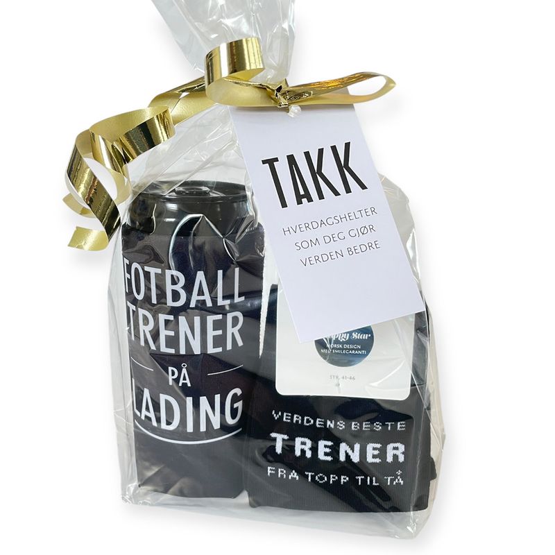 Sett til fotballtreneren med strømper og bokskjøler